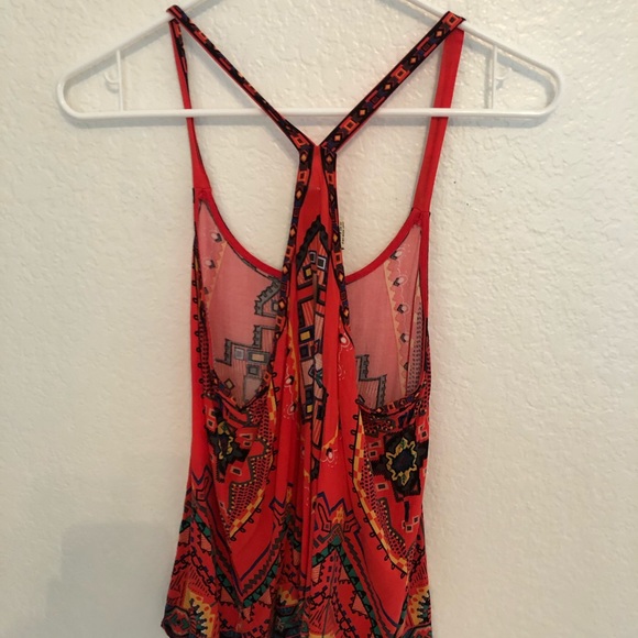 red aztec pattern tank - Picture 3 of 4